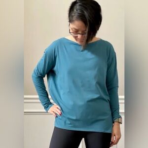 Lululemon Back in Action Long Sleeve Shirt - Capture Blue